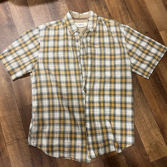 R-options Yellow and Green Plaid Short Sleeve Button Up Large Shirt - Picture 1 of 8
